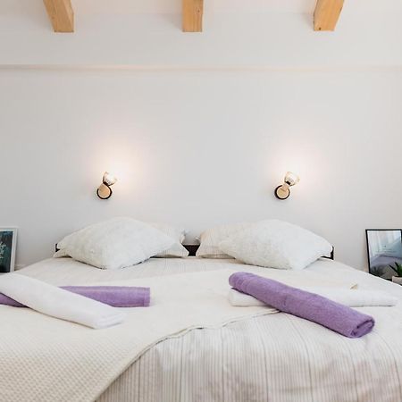 Studio Apartment Harmony Np Krka Лозовац Екстер'єр фото